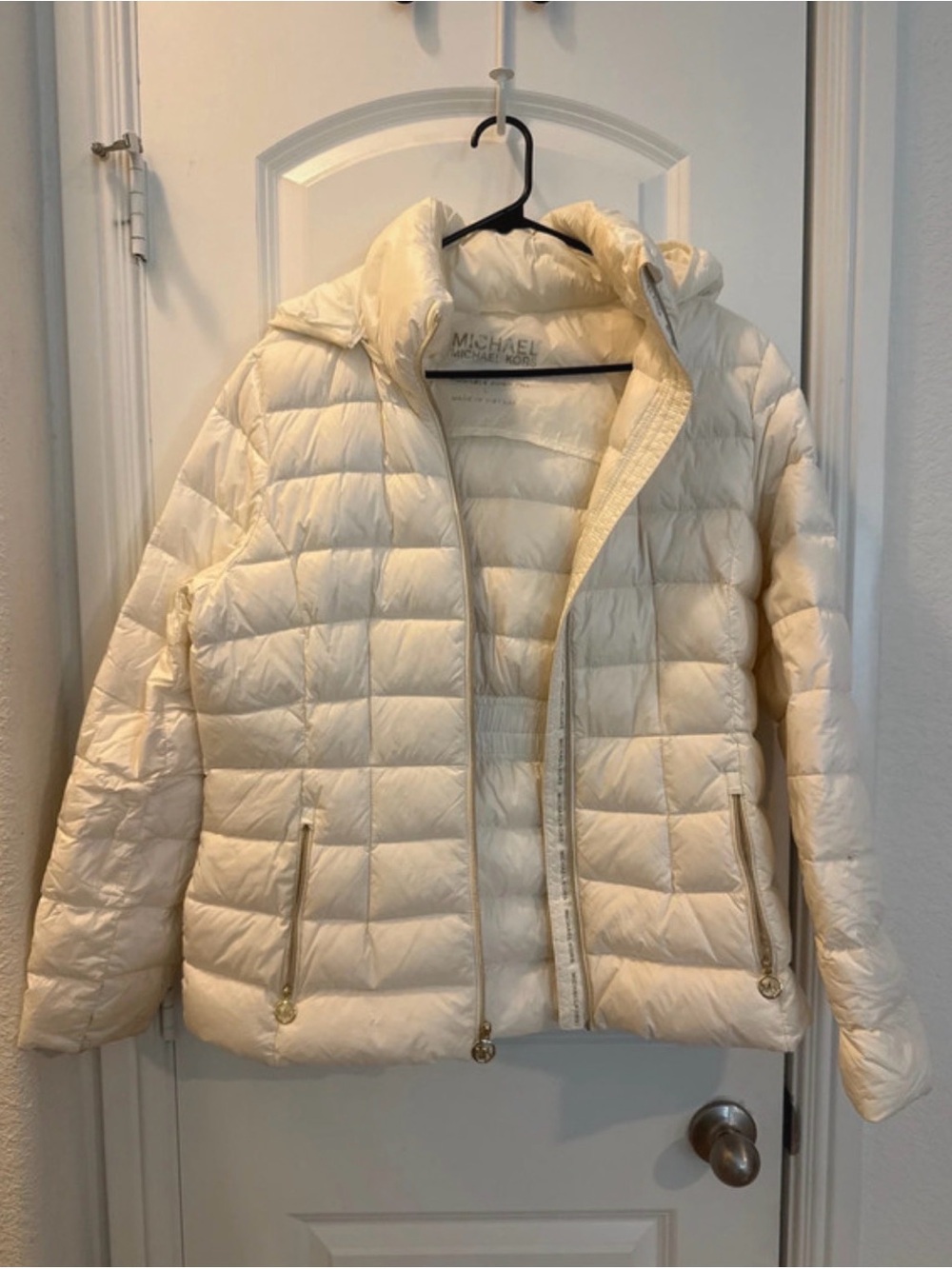 Michael Kors Women's Cream Quilted Puffer Jacket